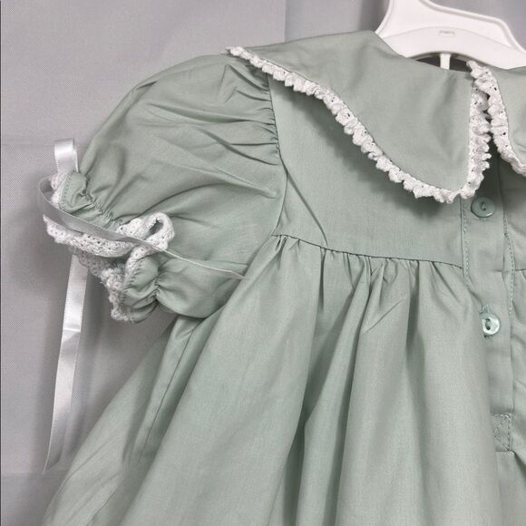 Busy Bees Smocks sage green puff sleeve dress with matching diaper cover size 3T - Picture 10 of 16